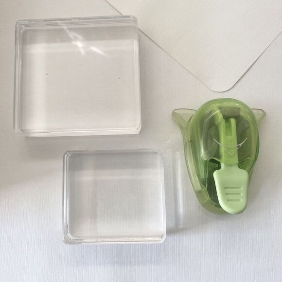 2 Stampin' Up Size C‎ &  D clear Square blocks & Ek Success Corner Rounder Lot - Picture 1 of 9